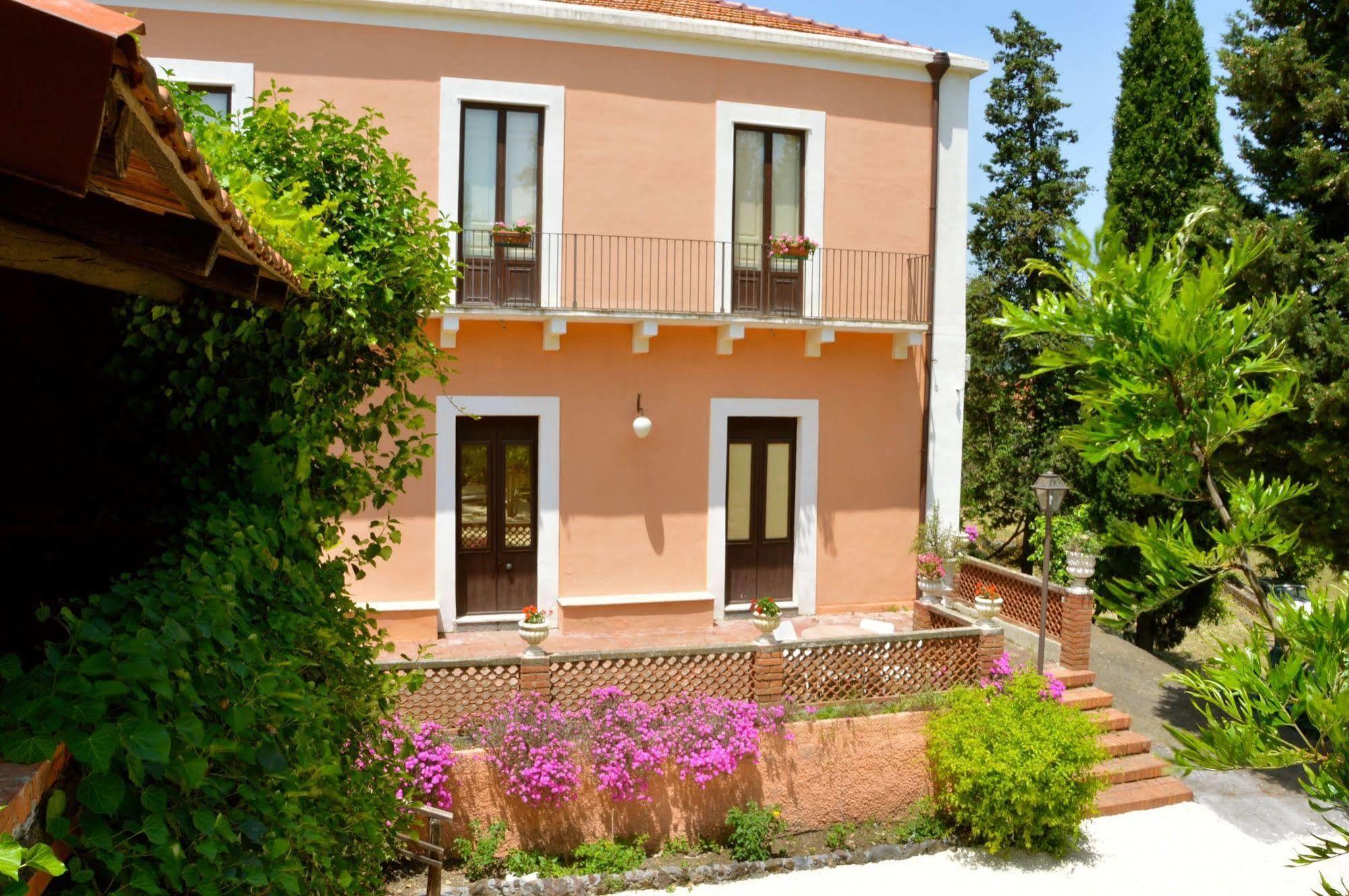 Villa Bonaccorso - Antica E Maestosa Villa Con Piscina Ai Piedi Dell'Etna Viagrande Ngoại thất bức ảnh