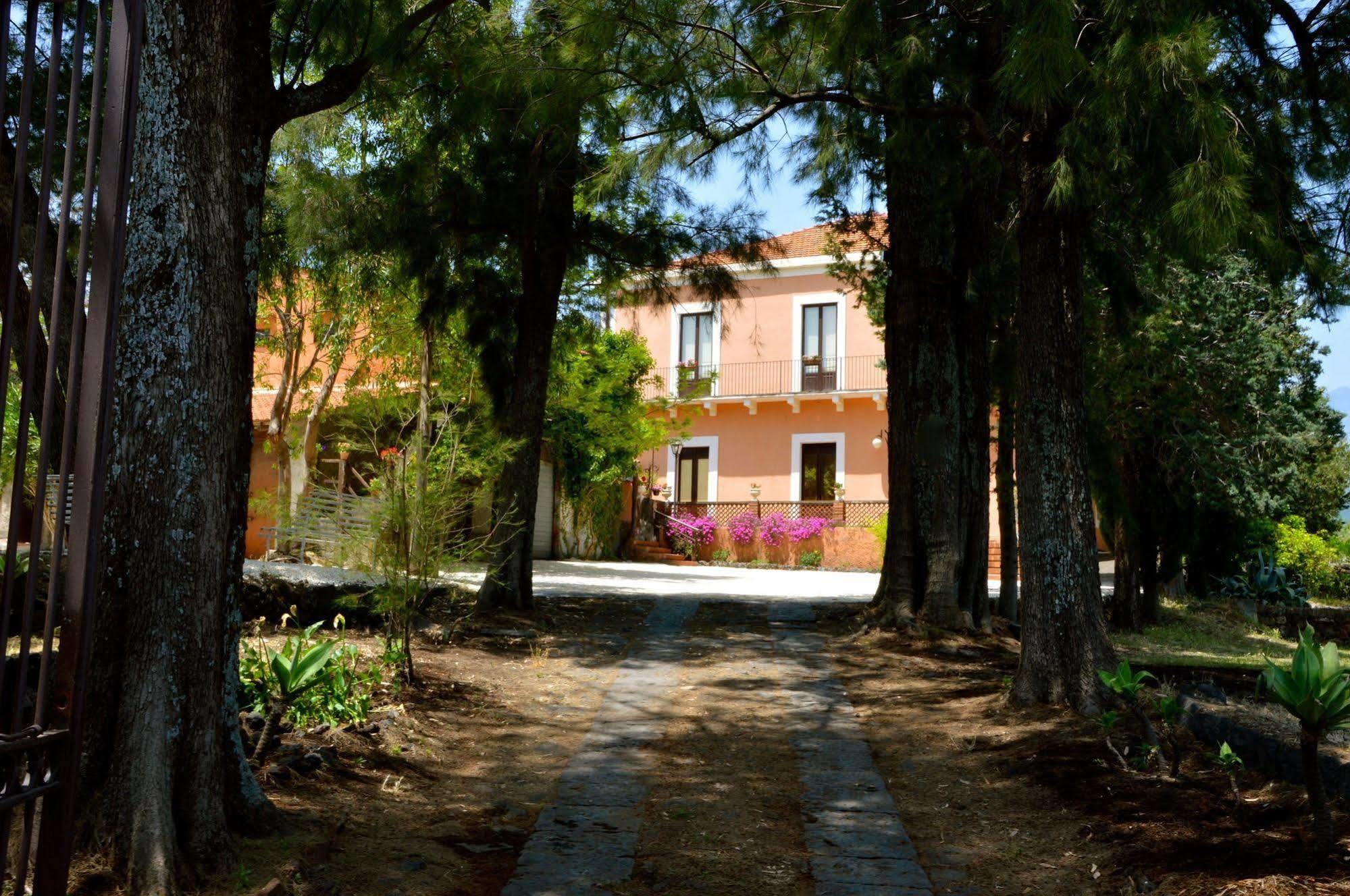 Villa Bonaccorso - Antica E Maestosa Villa Con Piscina Ai Piedi Dell'Etna Viagrande Ngoại thất bức ảnh